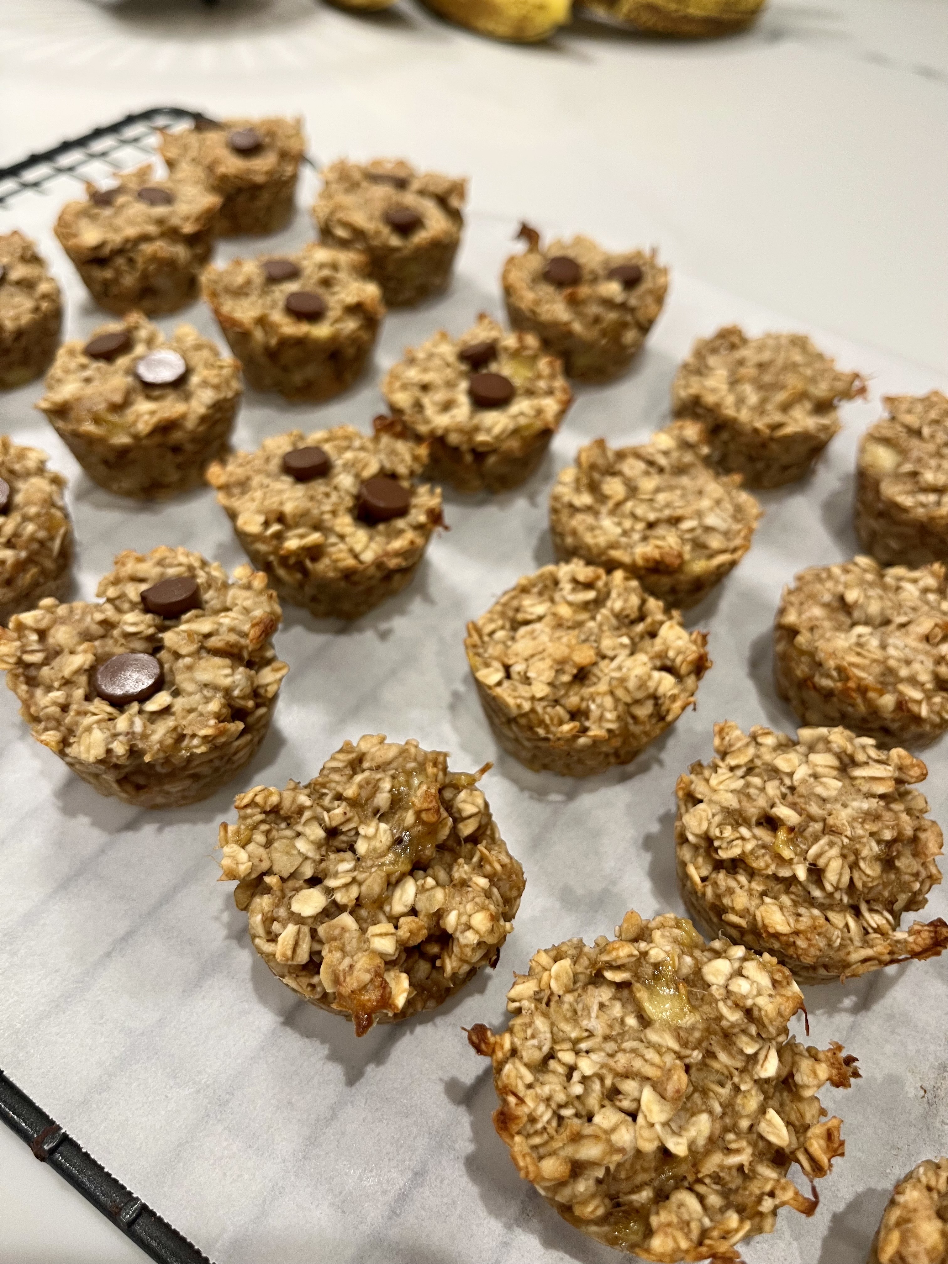 Banana Peanut Butter Baked Oat Bites